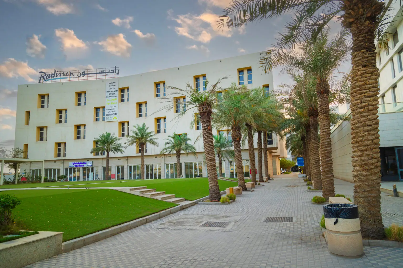 Offices, Restaurants, and Shops for Rent at Blu Business Park – Dammam